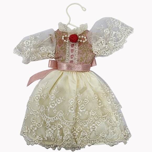 Victorian Style Dress Ornament Set of 6 Decorative Fan Christmas Decor - Picture 5 of 11